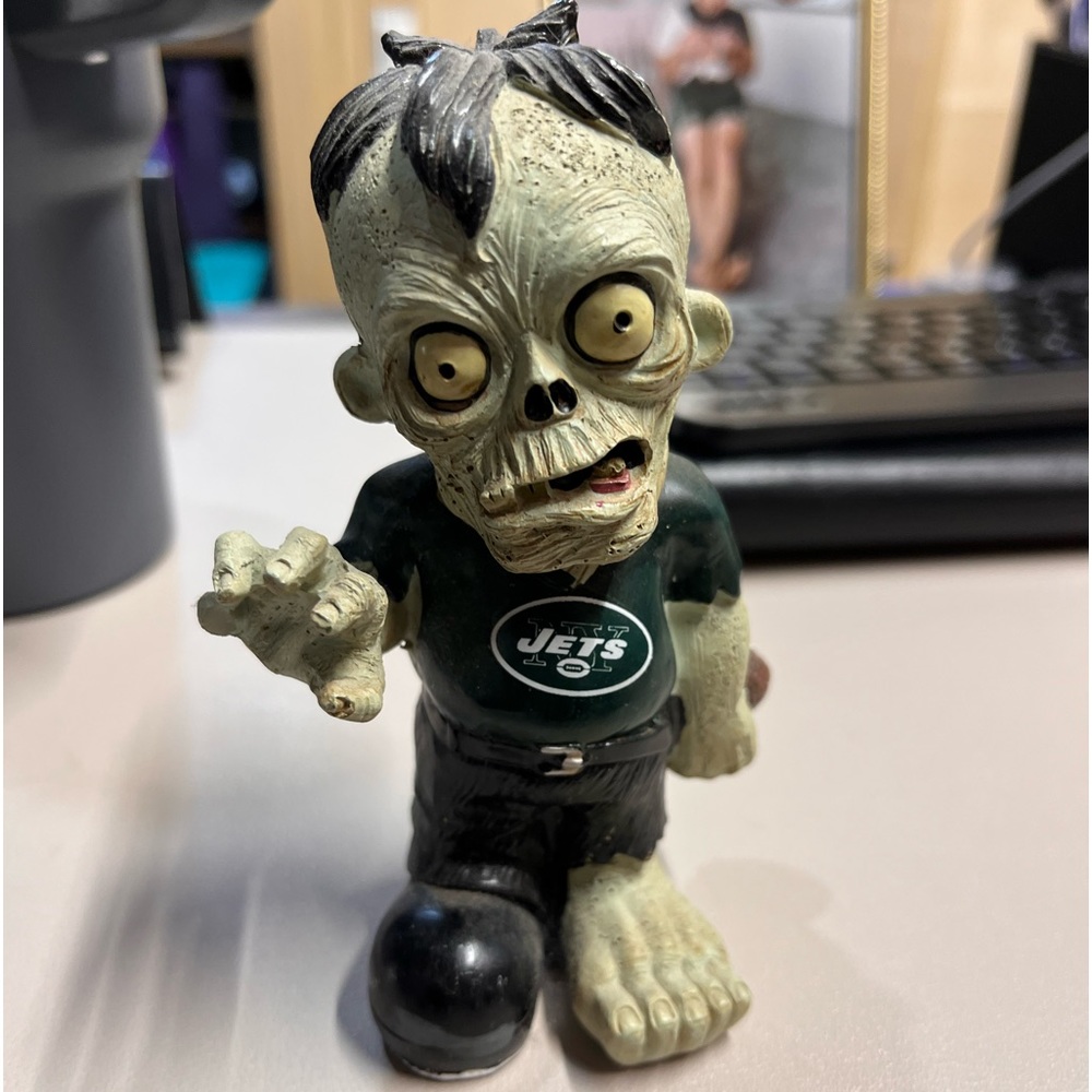 New York Jets - Zombie Figurine